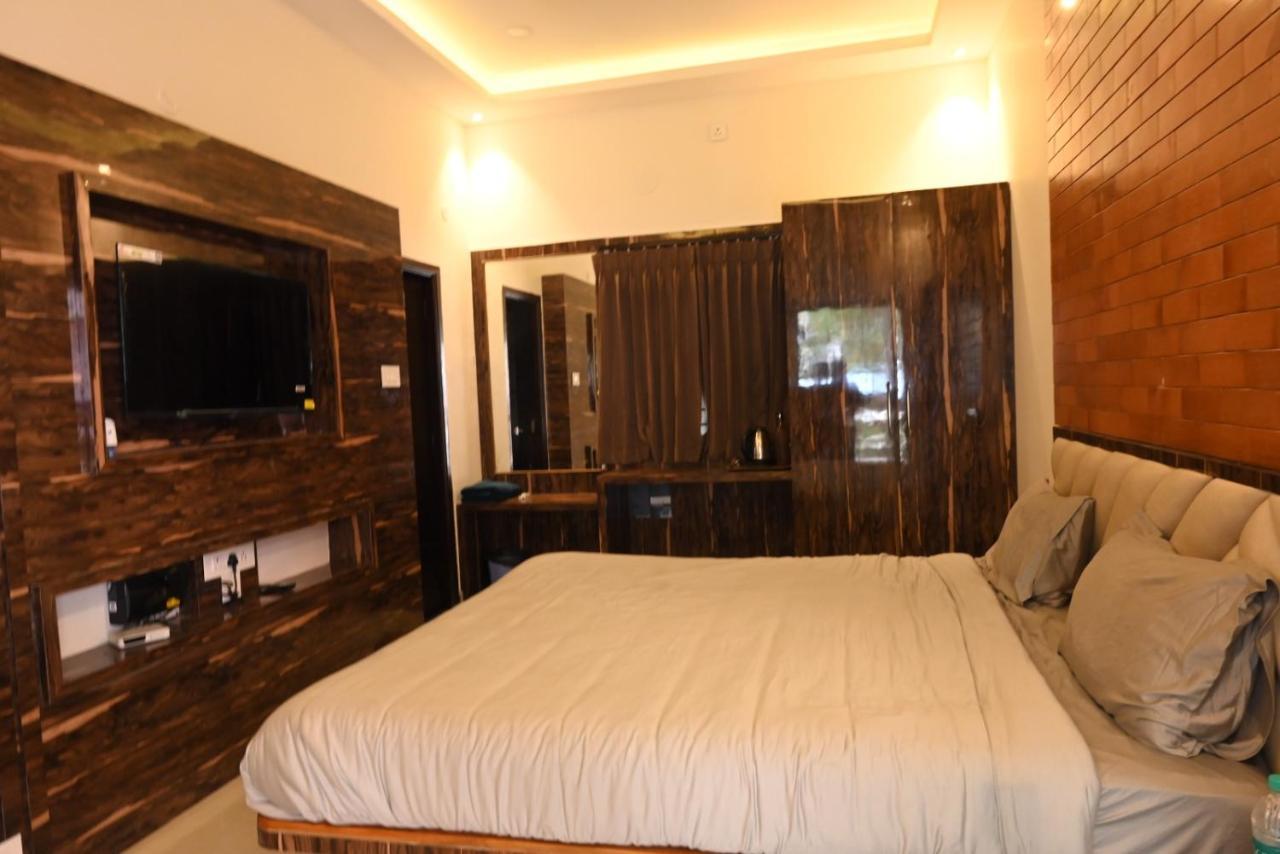 Melody Inn Luxury Home Stay يركواد المظهر الخارجي الصورة