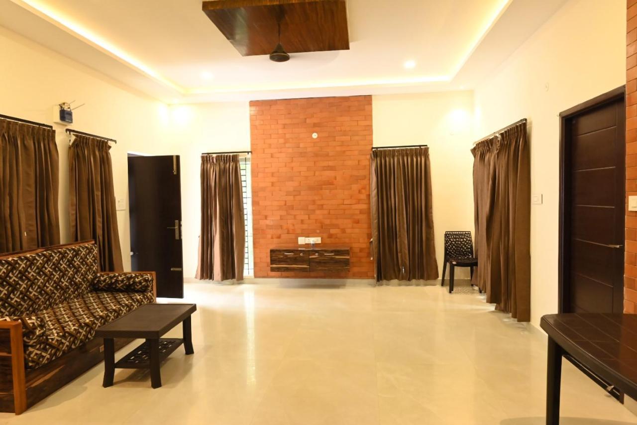 Melody Inn Luxury Home Stay يركواد المظهر الخارجي الصورة