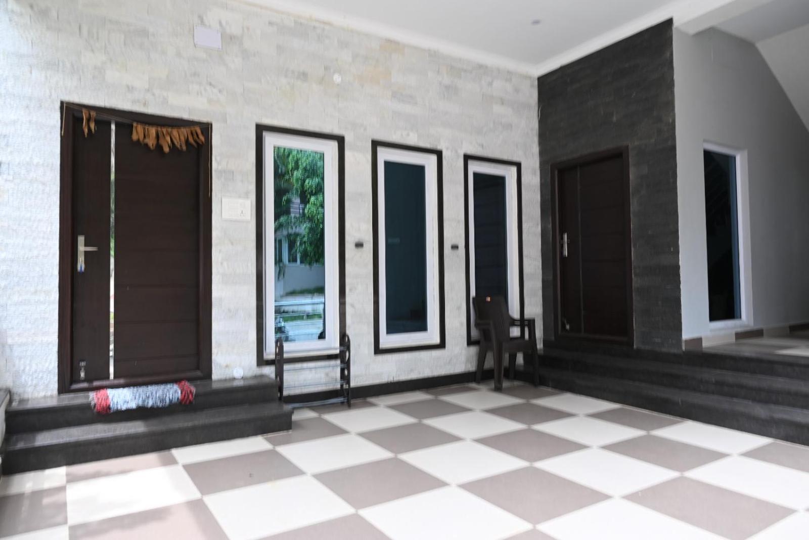 Melody Inn Luxury Home Stay يركواد الغرفة الصورة